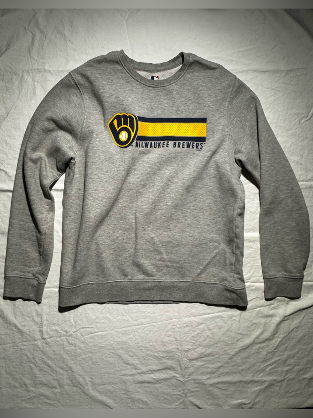 Milwaukee Brewers Authentic MLB Graphic Fleece Pullover Sweatshirt Size Large